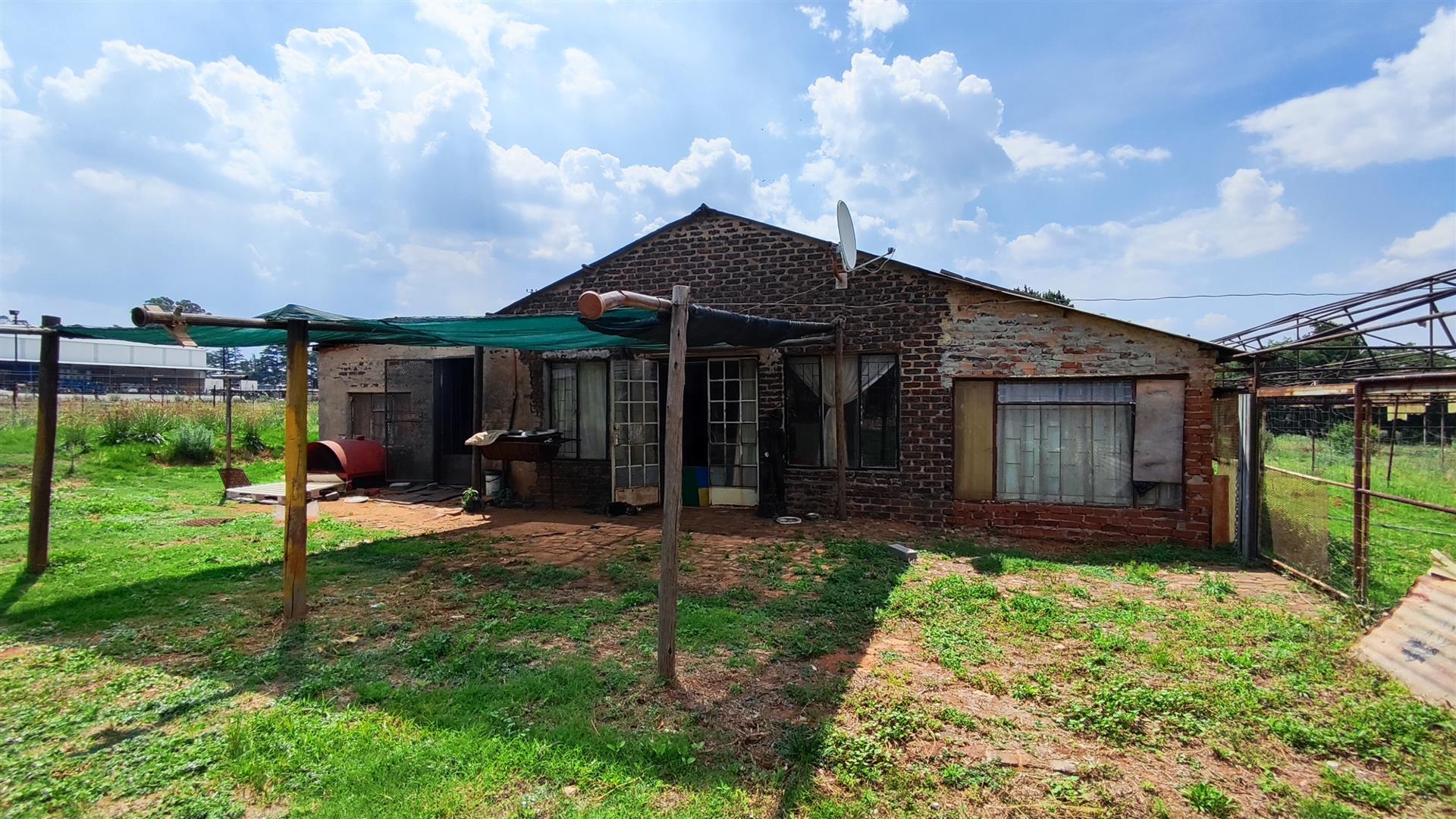 Front View of property in Heidelberg - GP