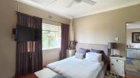 Main Bedroom - 19 square meters of property in Blairgowrie