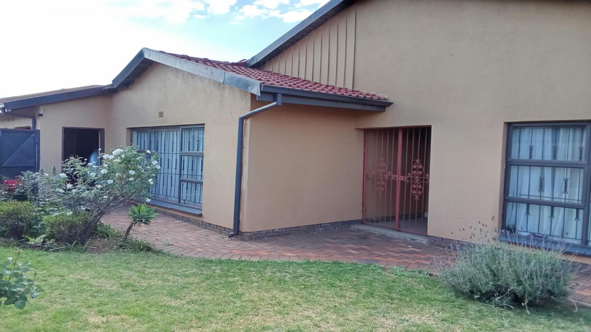 Front View of property in Diepkloof