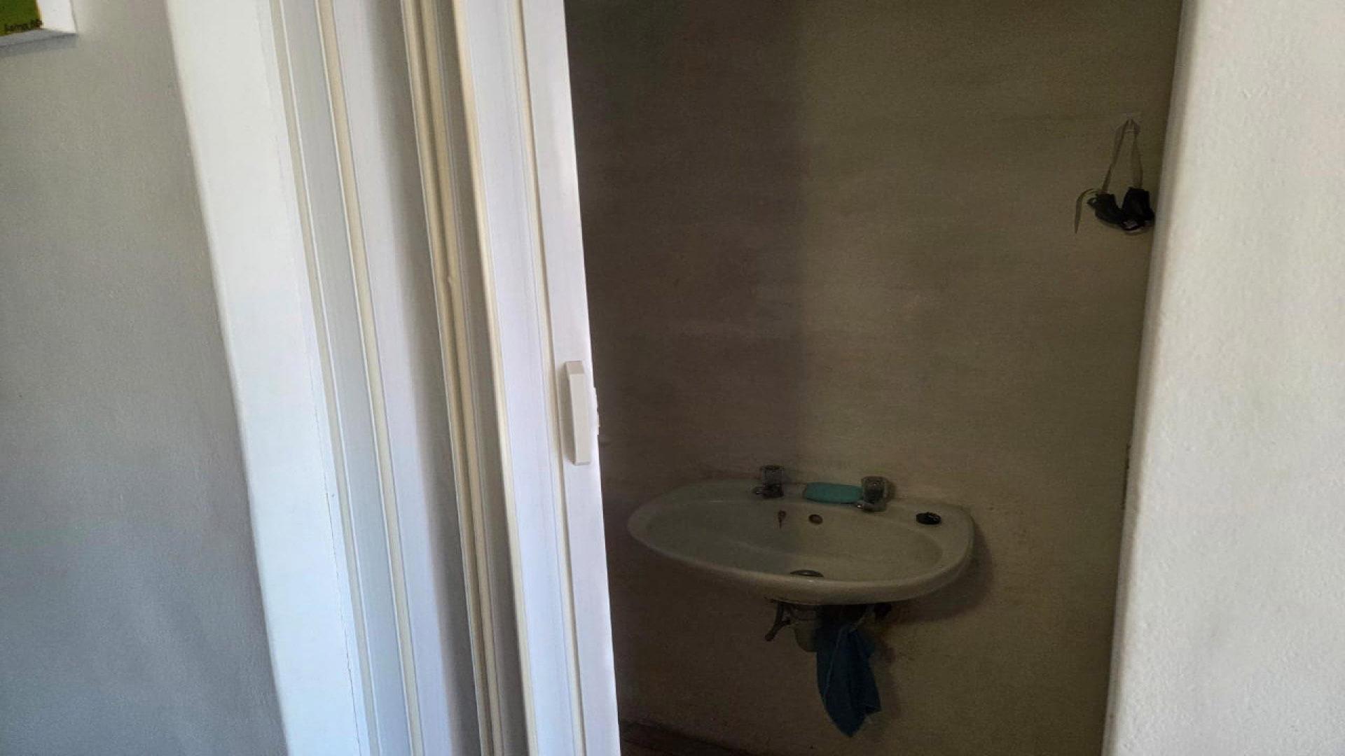 Bathroom 1 of property in Blouberg Sands