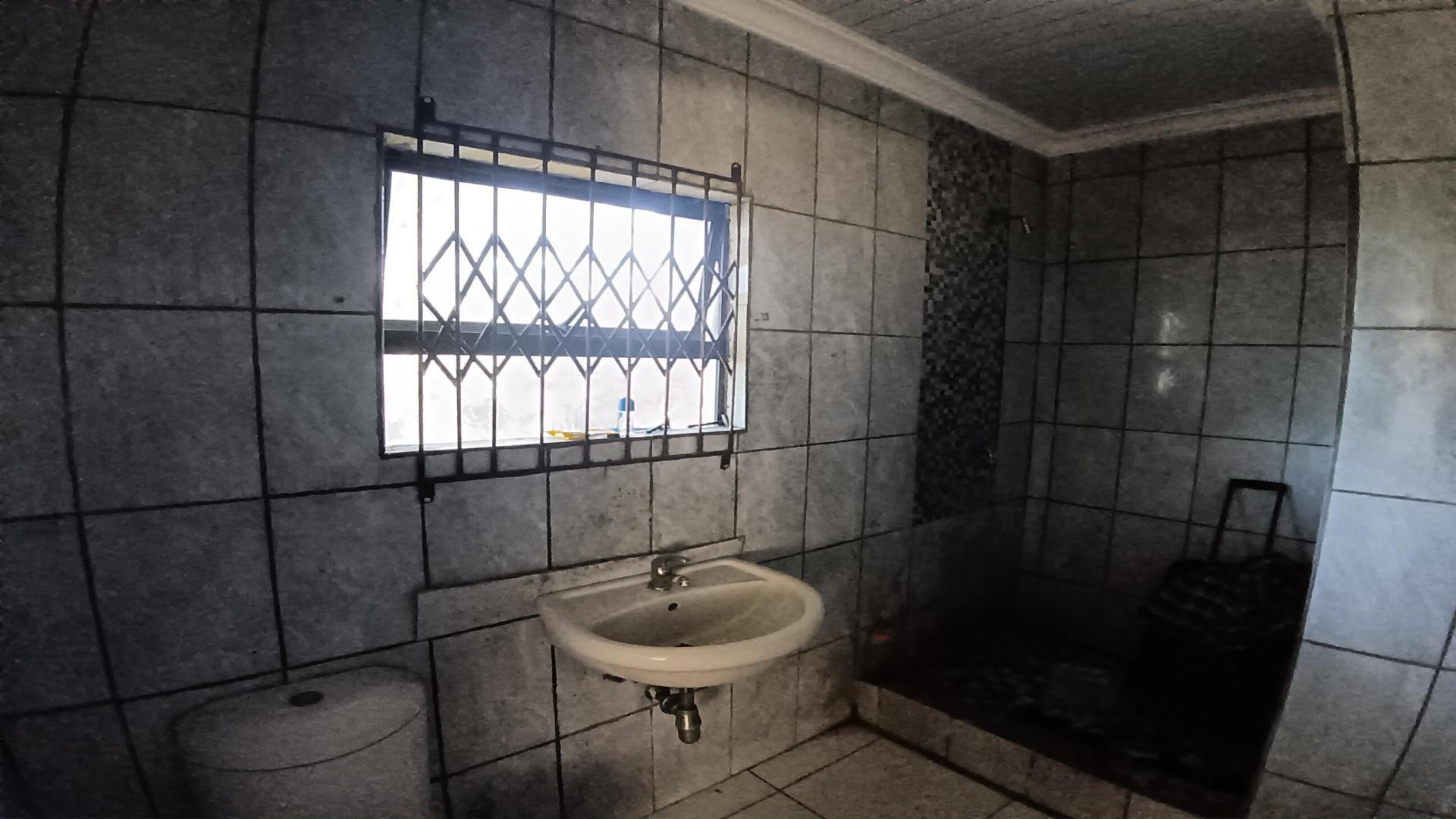 Bathroom 2 of property in East London