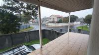 Balcony - 15 square meters of property in Yorkshire Estate