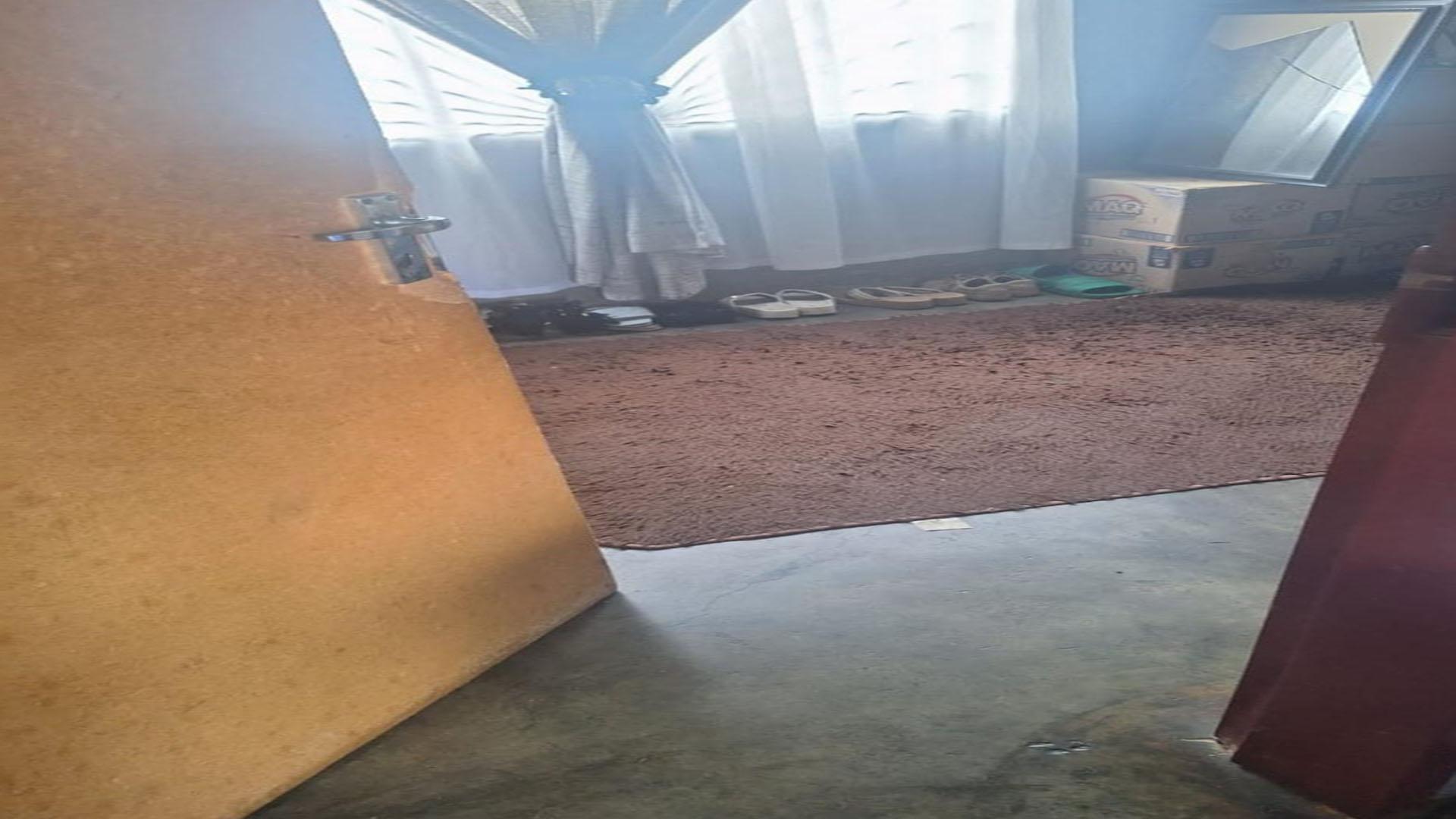 Bed Room 1 of property in Geluksdal