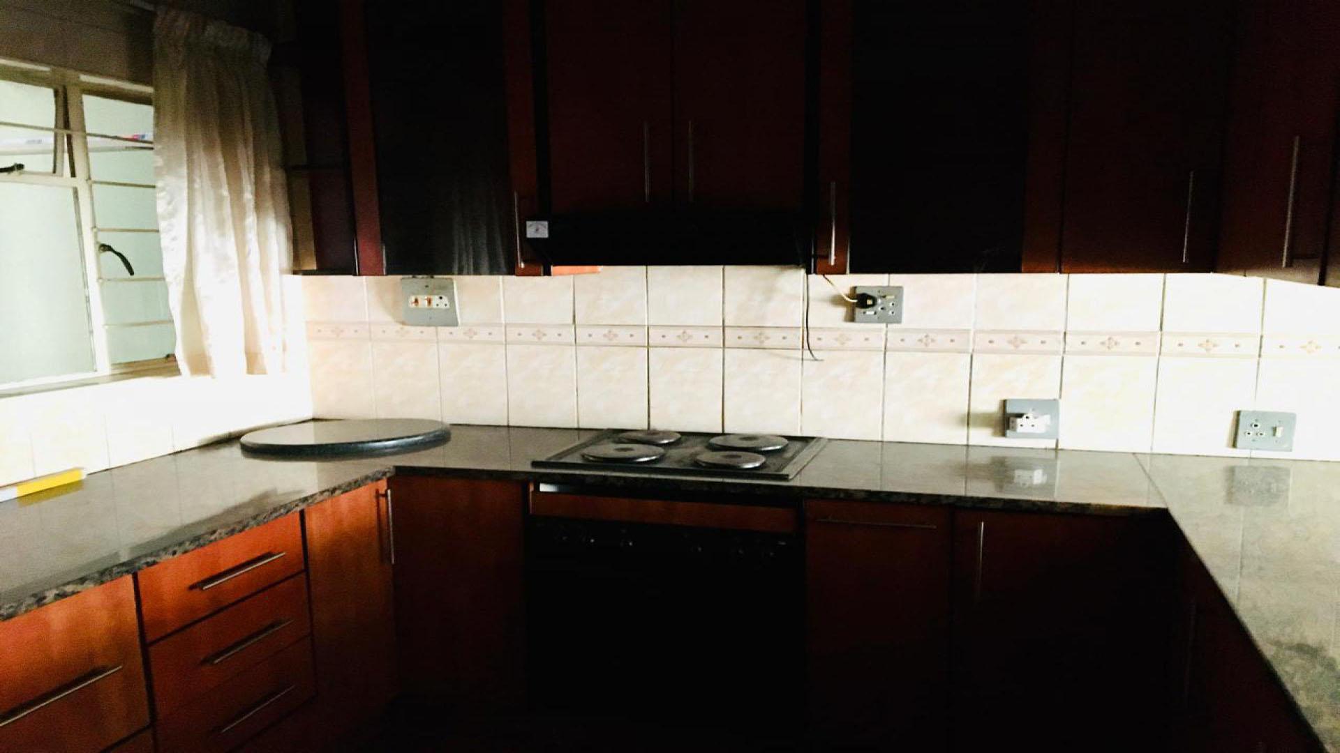 Kitchen of property in Actonville