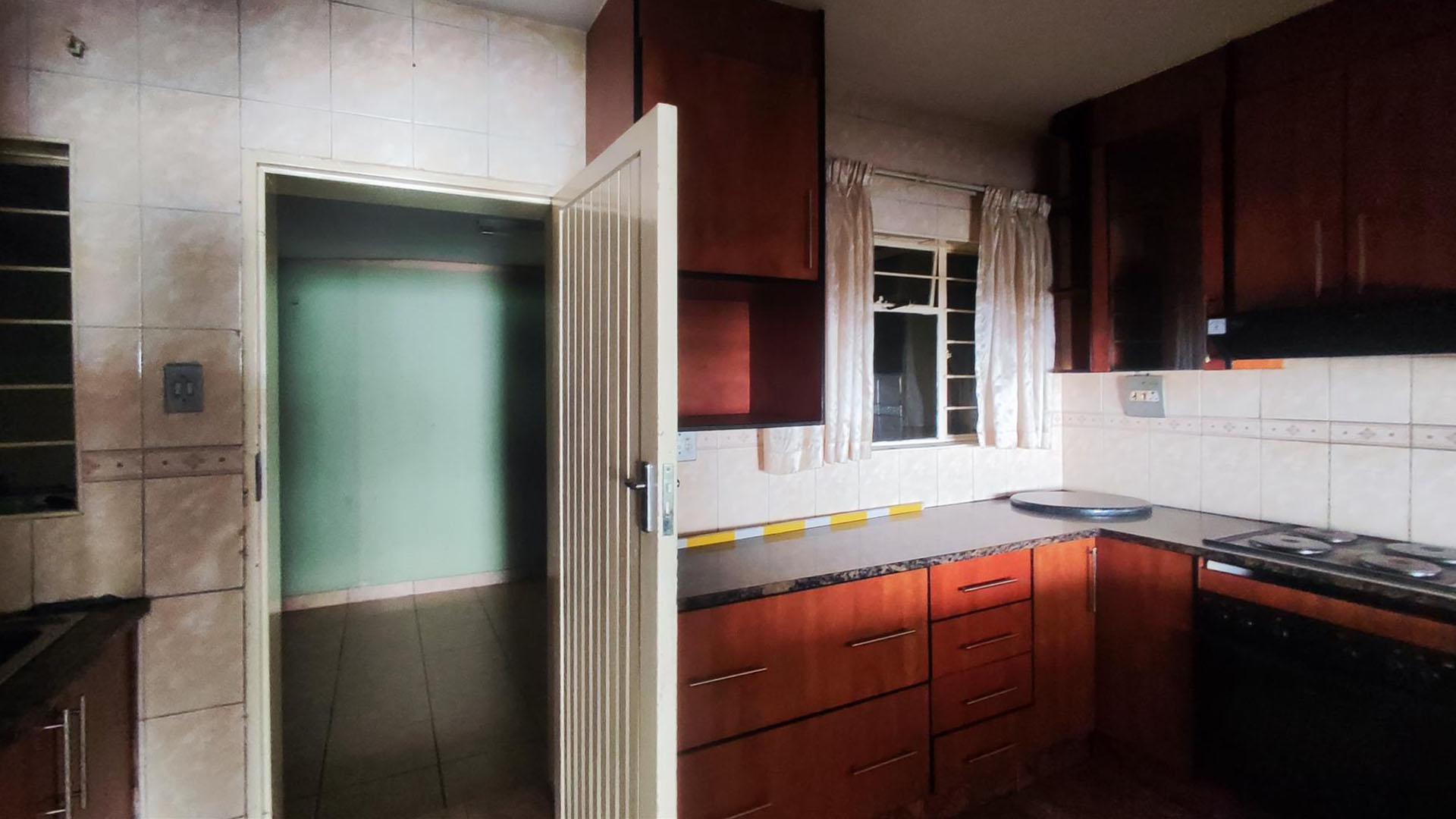 Kitchen - 11 square meters of property in Benoni