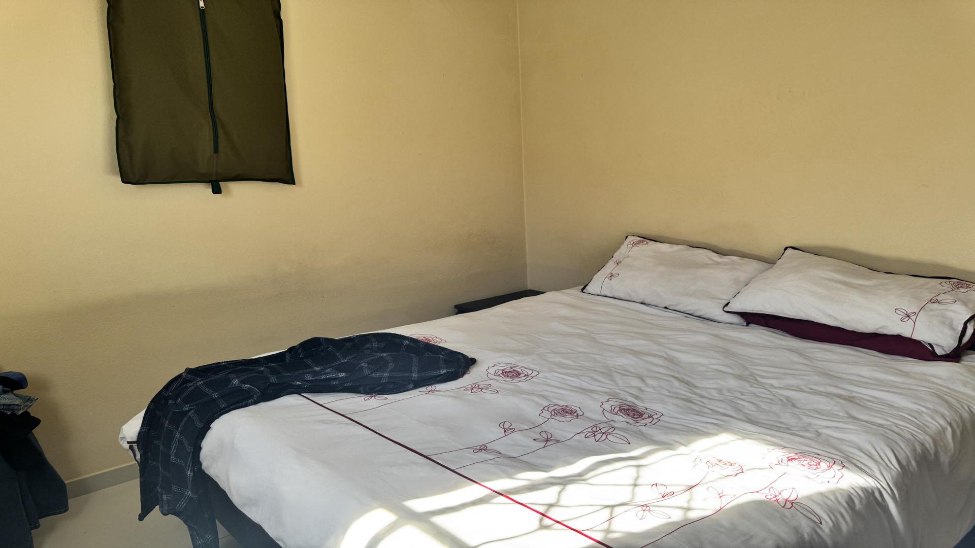 Bed Room 2 of property in Riverside View