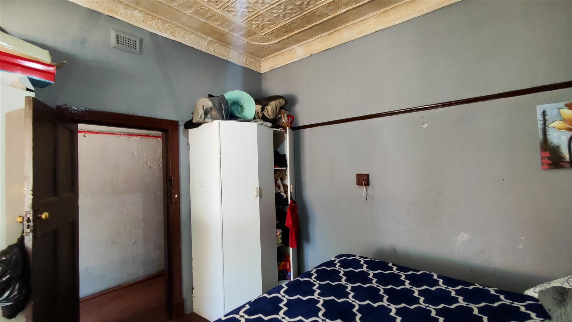 Bed Room 1 - 16 square meters of property in Geduld