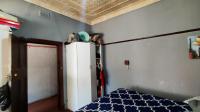 Bed Room 1 - 16 square meters of property in Geduld