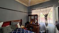 Bed Room 1 - 16 square meters of property in Geduld
