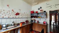 Kitchen - 14 square meters of property in Geduld