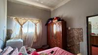 Bed Room 3 - 13 square meters of property in Geduld
