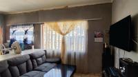 Flatlet - 59 square meters of property in Geduld