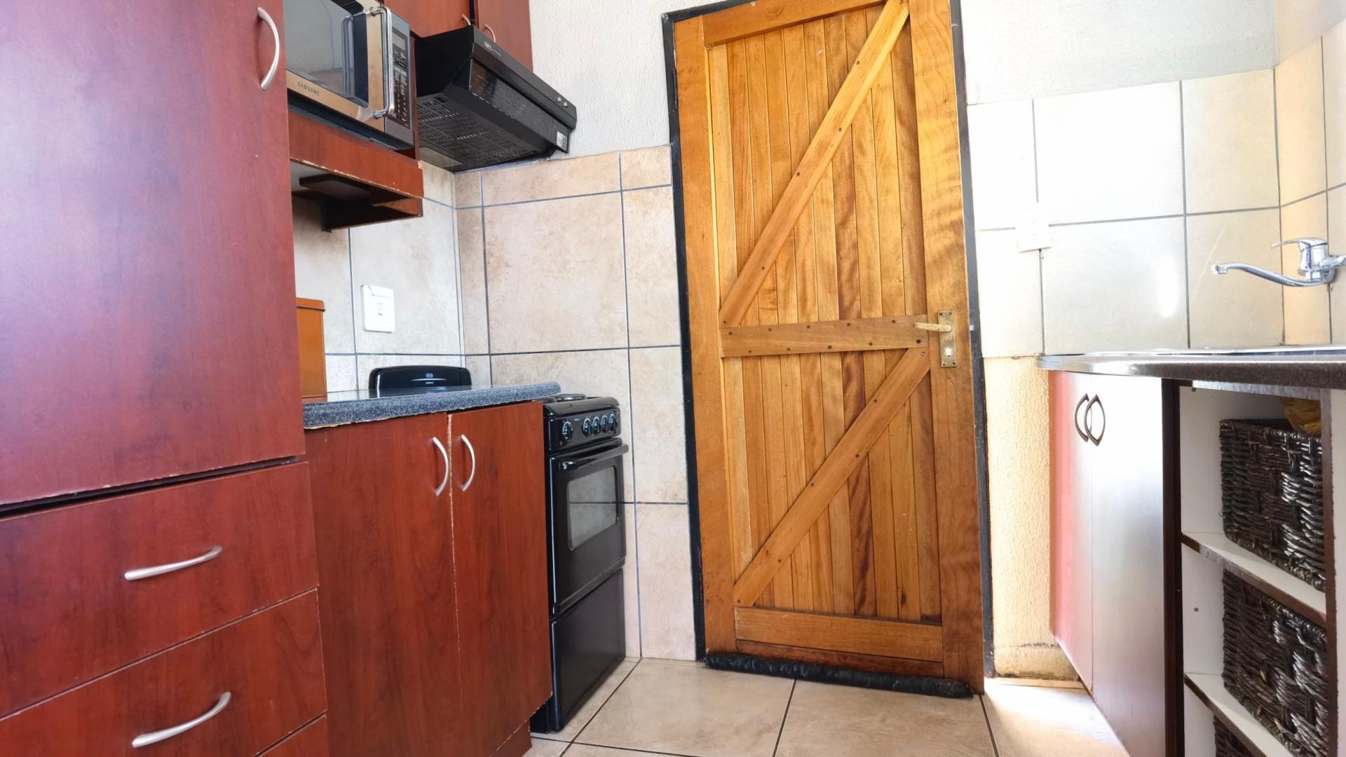 Kitchen of property in Lotus Gardens