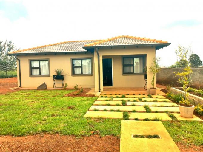 3 Bedroom House for Sale For Sale in Vosloorus - MR619745