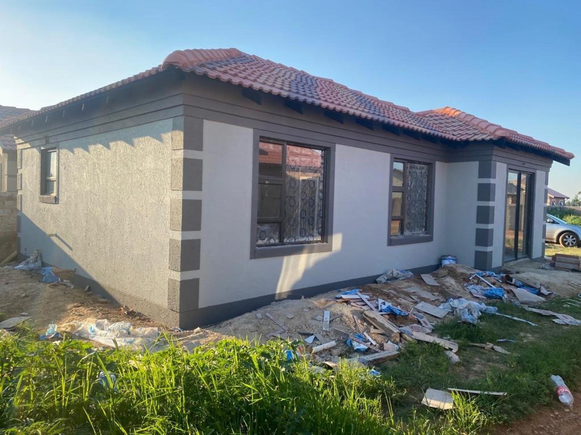 3 Bedroom House for Sale For Sale in Klippoortjie AH MR619