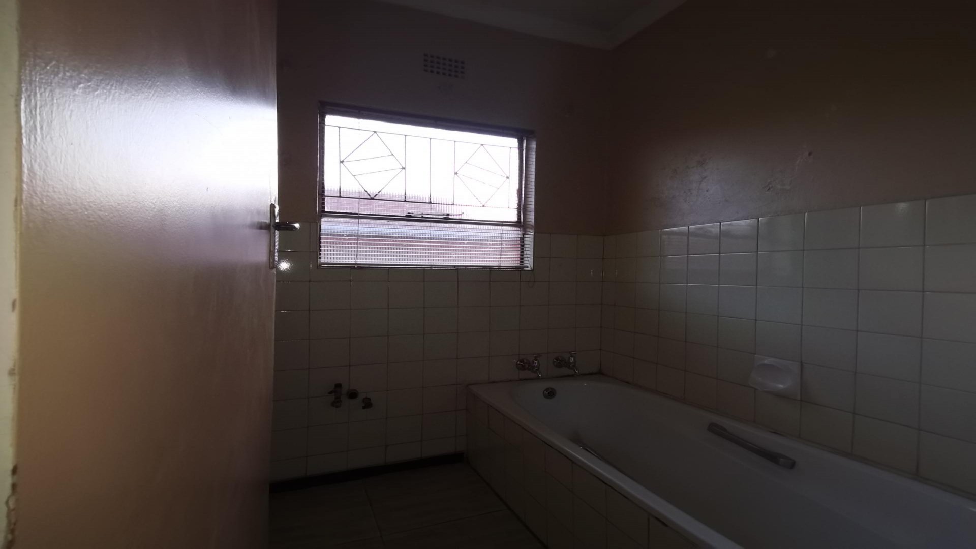 Bathroom 1 of property in Sebokeng