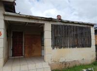 Front View of property in Geduld