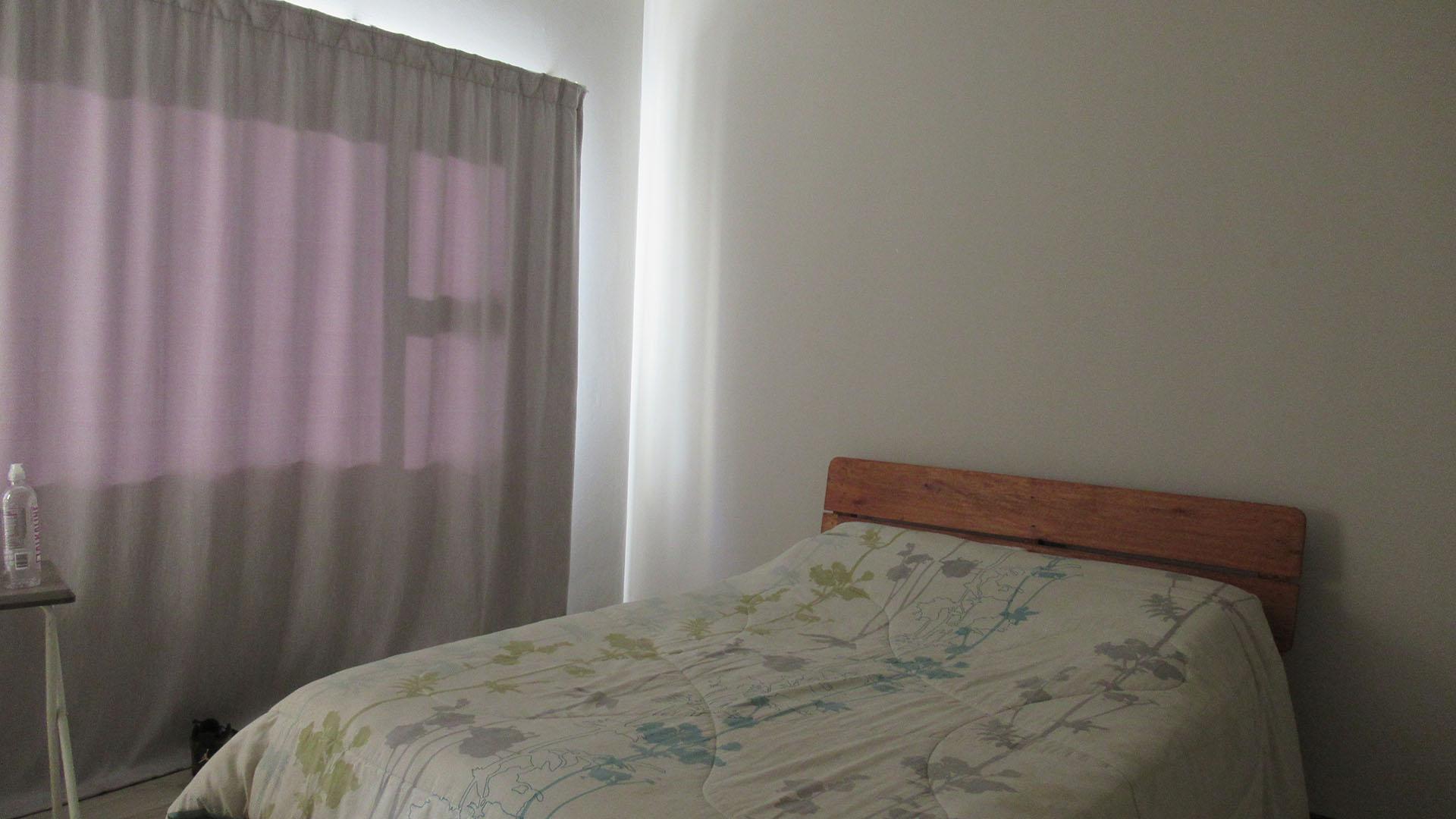 Bed Room 1 - 13 square meters of property in Lone Hill