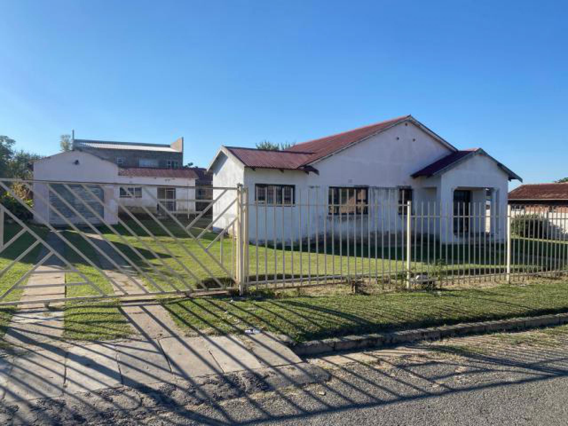 Front View of property in Ladysmith