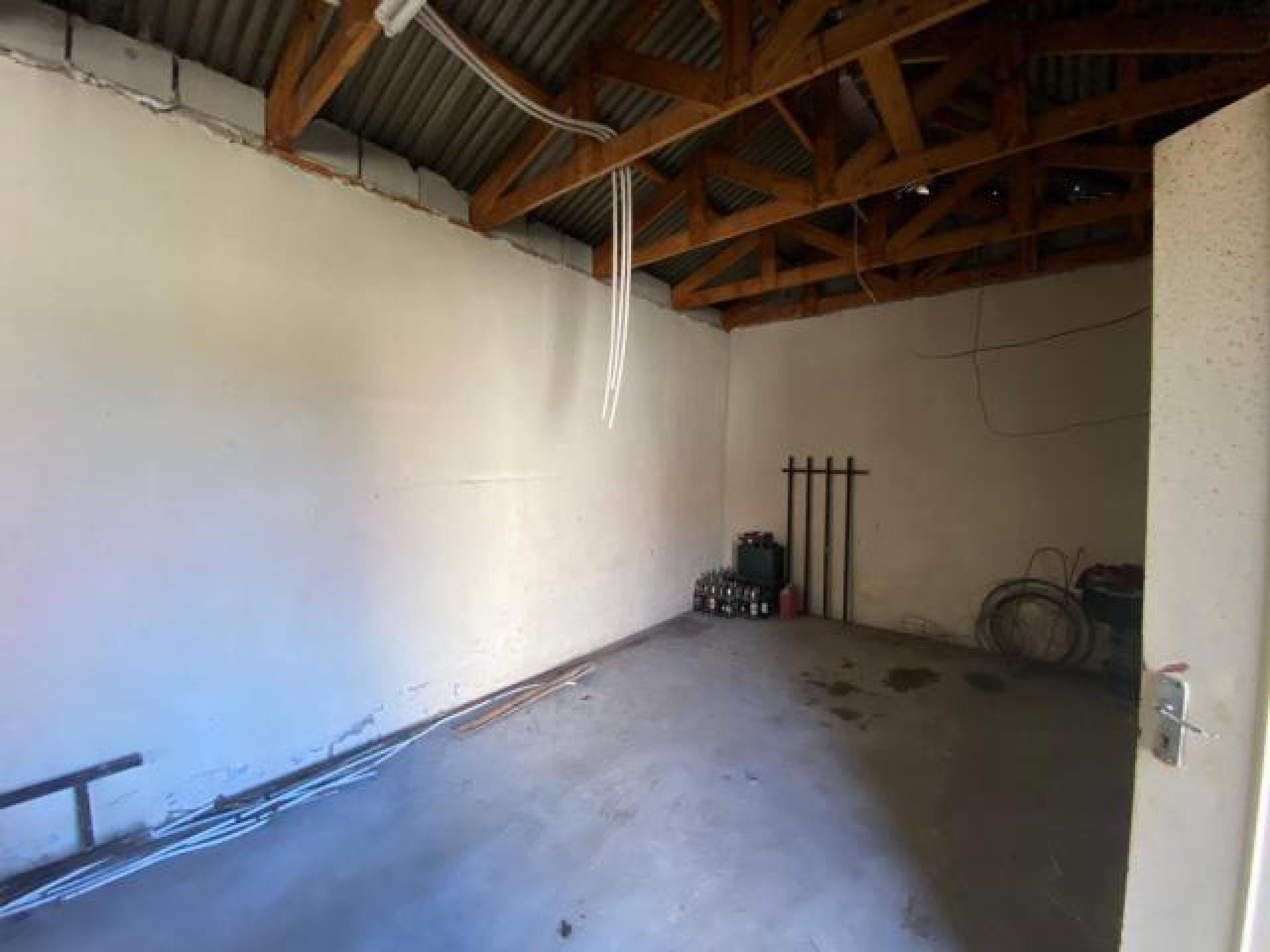 Rooms of property in Ladysmith