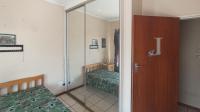 Bed Room 2 - 14 square meters of property in Daspoort