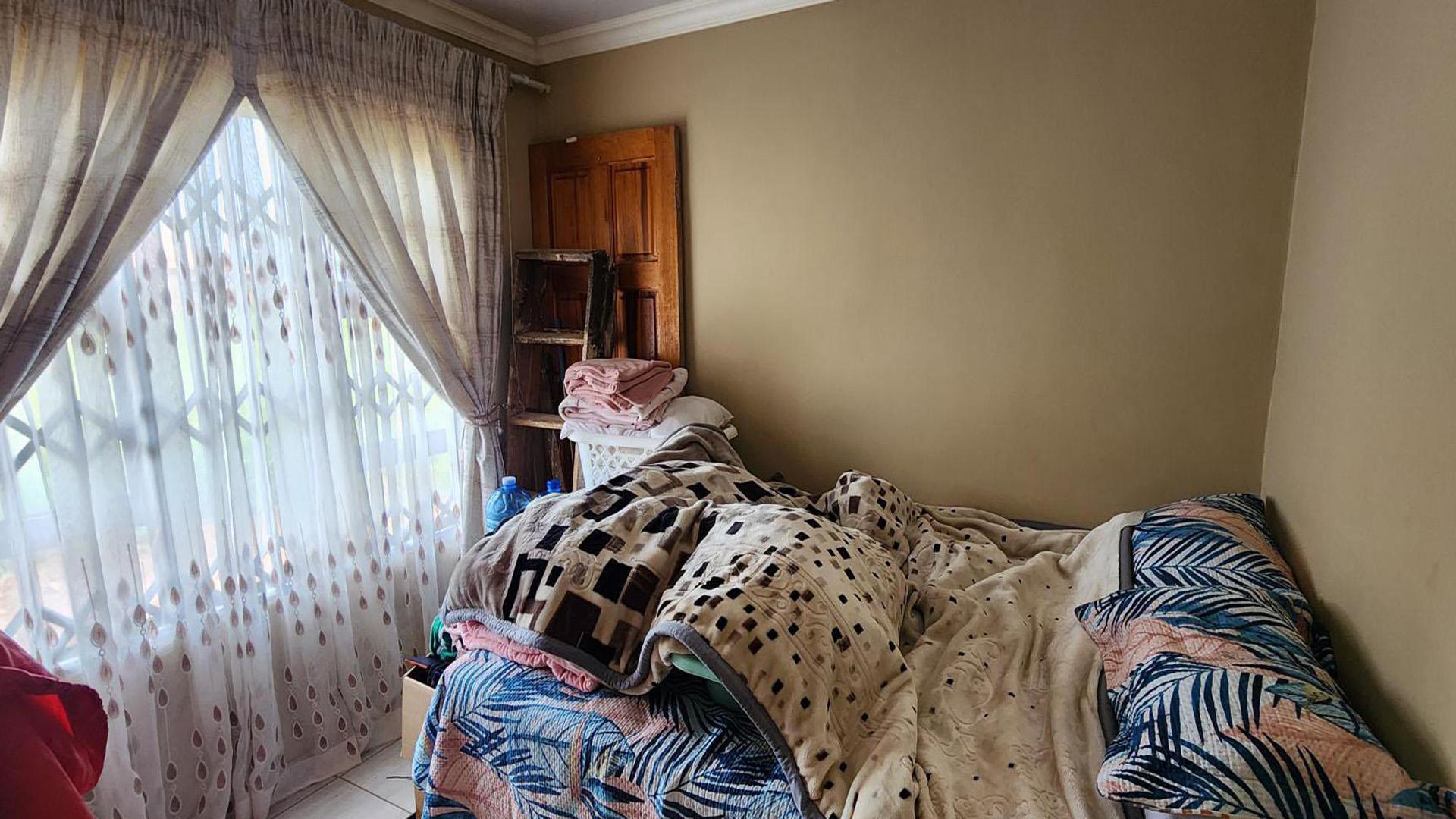 Bed Room 3 of property in Stilfontein