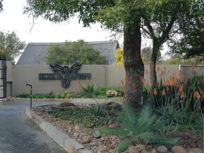 3 Bedroom Simplex to Rent in Hoedspruit - Property to rent - MR619948