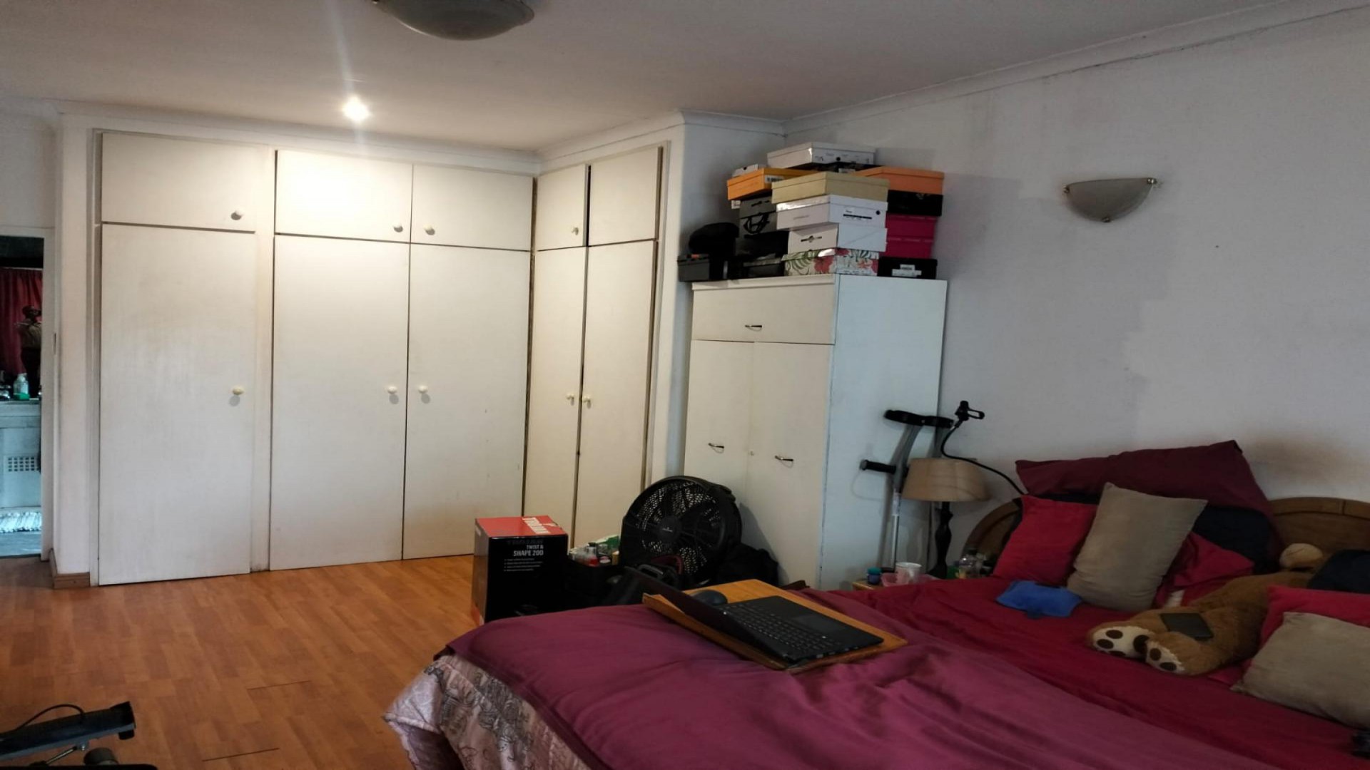 Bed Room 4 of property in Florida Hills