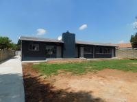 4 Bedroom 4 Bathroom House for Sale for sale in Bonaero Park