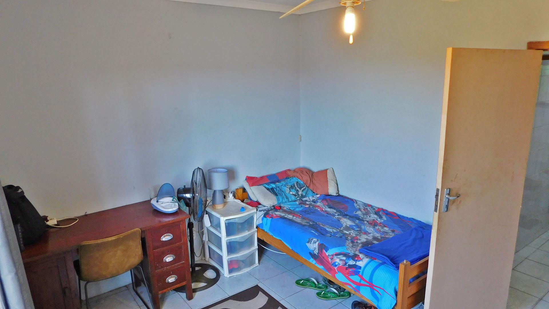 Bed Room 3 of property in Wentworth 