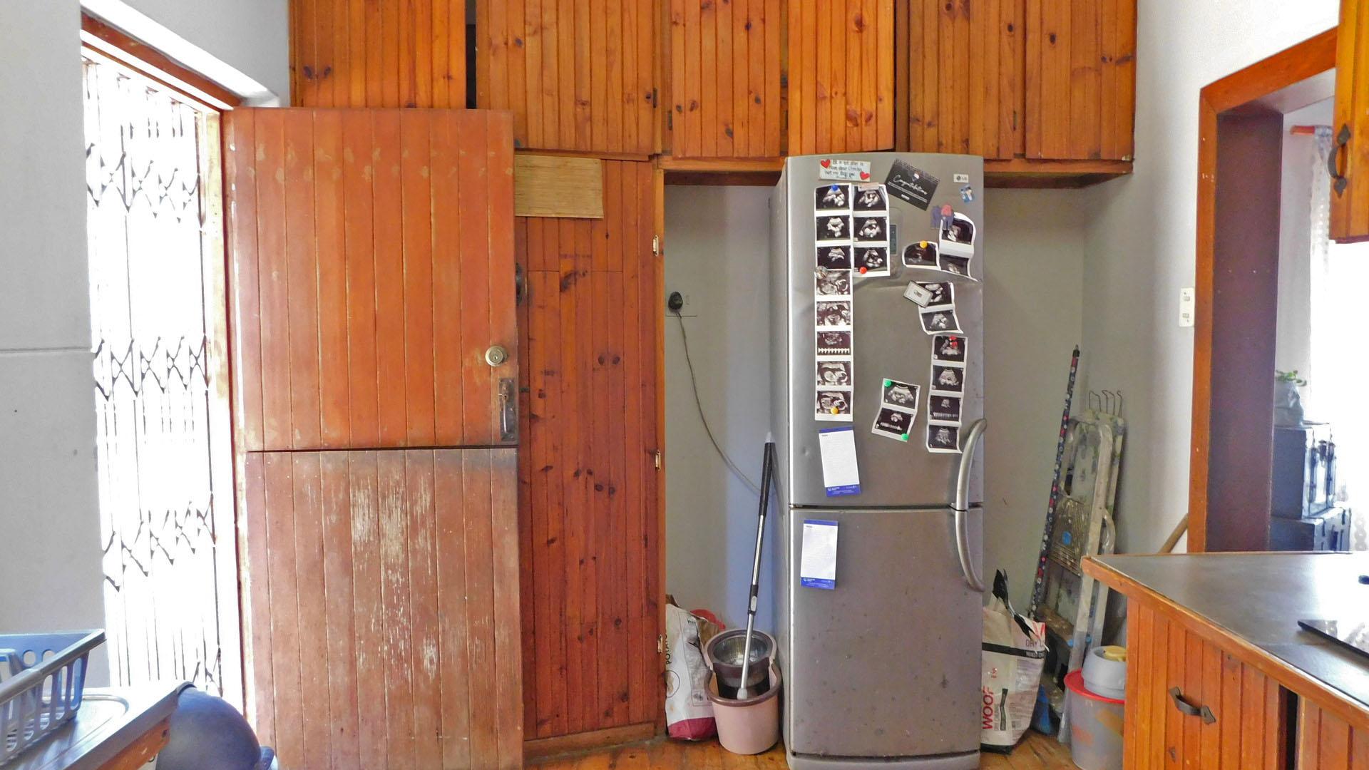 Kitchen - 27 square meters of property in Wentworth 