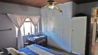 Bed Room 1 - 25 square meters of property in Wentworth 