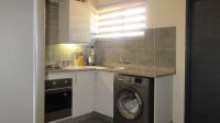 Kitchen - 11 square meters of property in South Hills