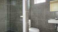 Main Bathroom - 4 square meters of property in South Hills