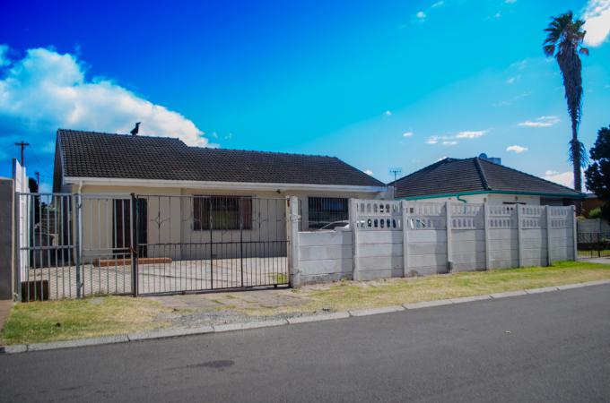 3 Bedroom House for Sale and to Rent For Sale in Ottery - MR620036