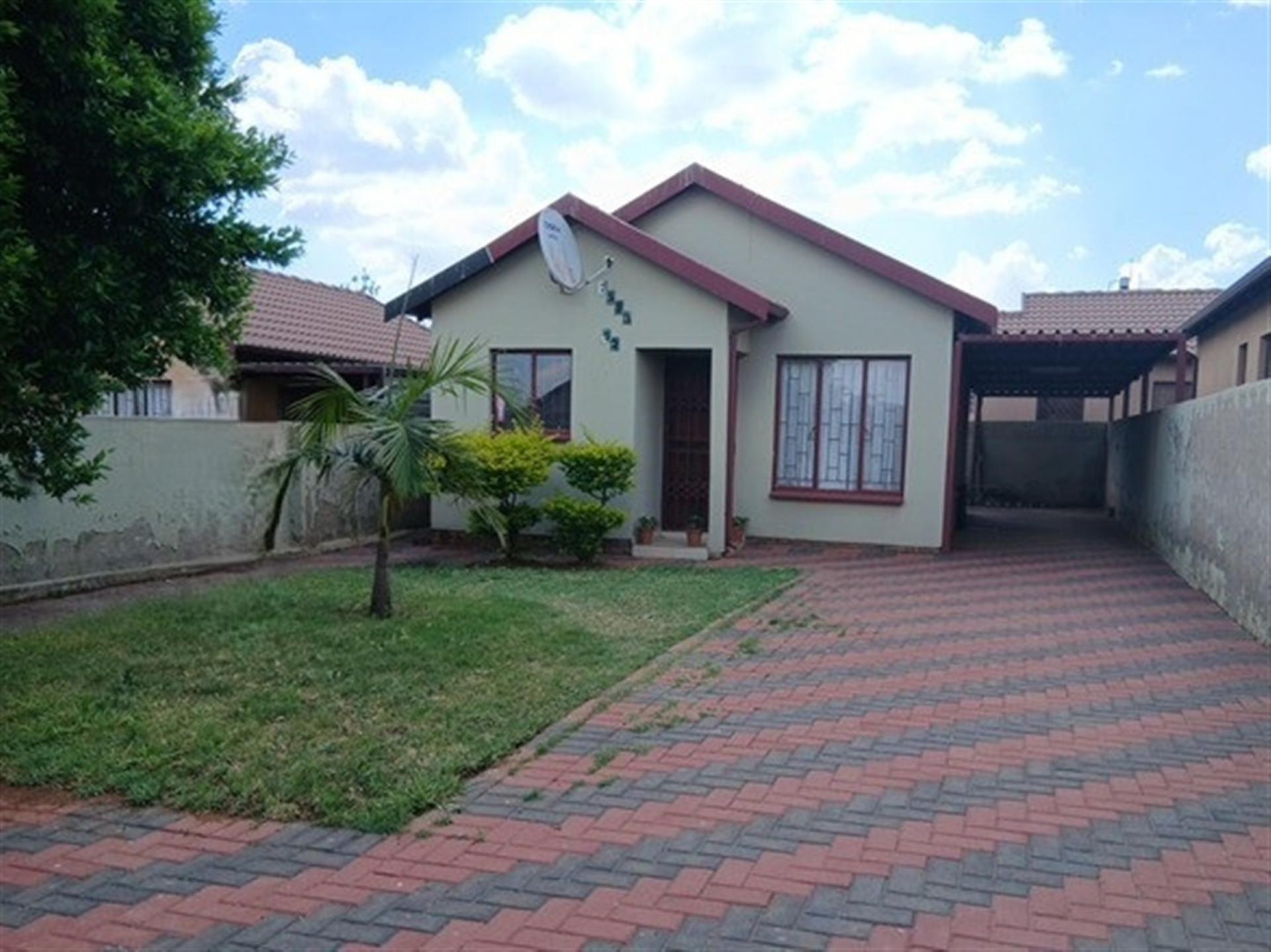 Front View of property in Soshanguve East