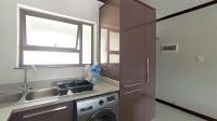 Kitchen - 15 square meters of property in Kengies