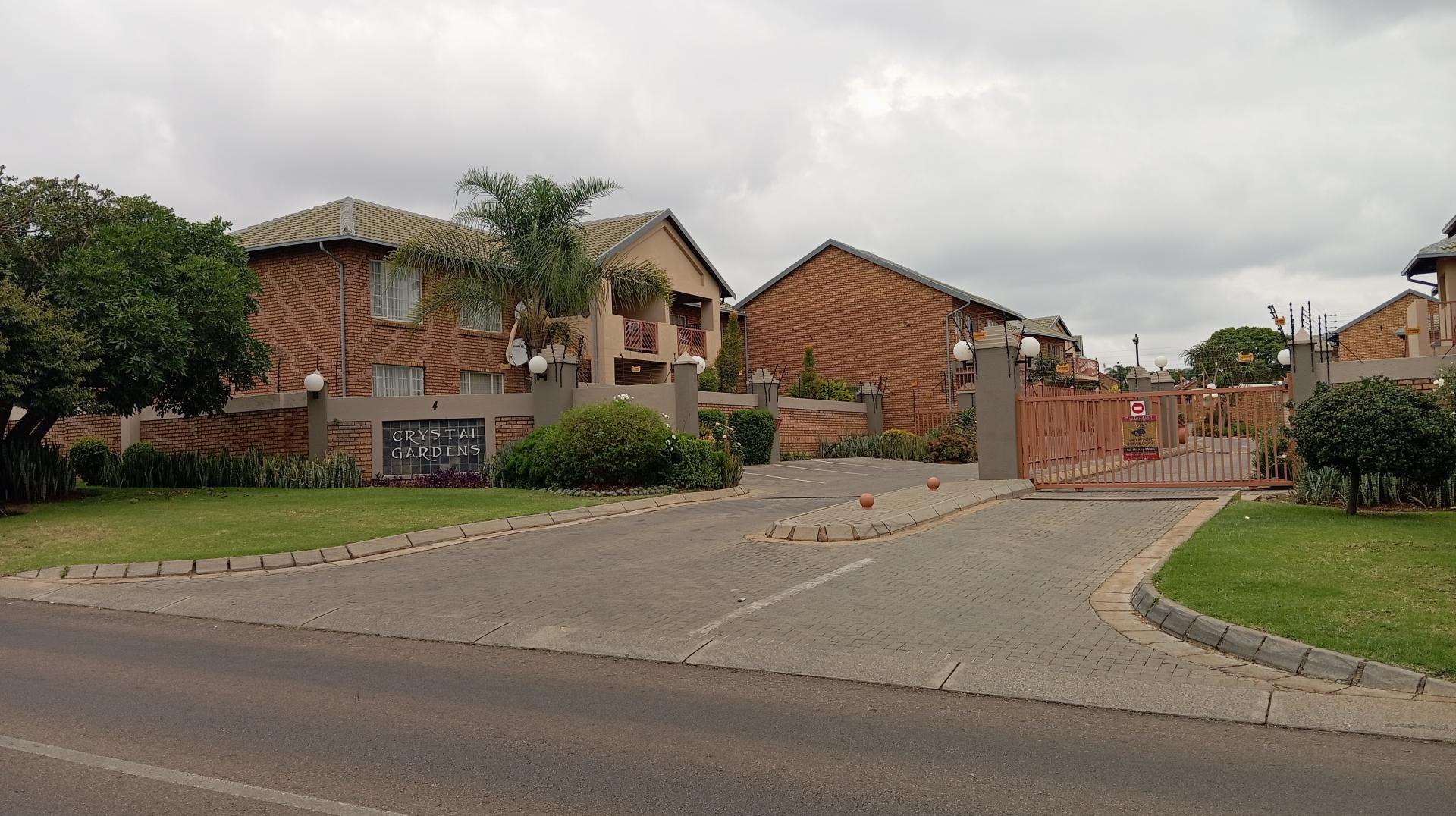 Front View of property in Amberfield