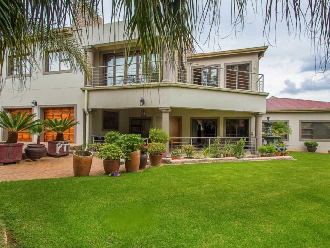 4 Bedroom House for Sale For Sale in Ruimsig MR620190 My