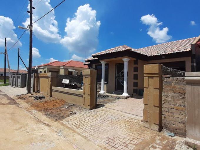 3 Bedroom House for Sale For Sale in Sebokeng - MR620258