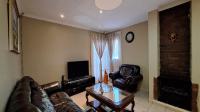 Lounges - 22 square meters of property in Witpoortjie