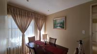 Dining Room - 14 square meters of property in Witpoortjie