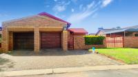 3 Bedroom 2 Bathroom Freehold Residence for Sale for sale in Lenasia South