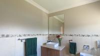 Bathroom 2 - 8 square meters of property in Savanna Hills Estate
