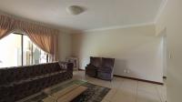 Informal Lounge - 25 square meters of property in Savanna Hills Estate