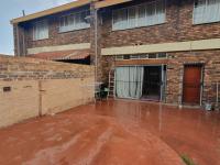 4 Bedroom 1 Bathroom Simplex for Sale for sale in Polokwane