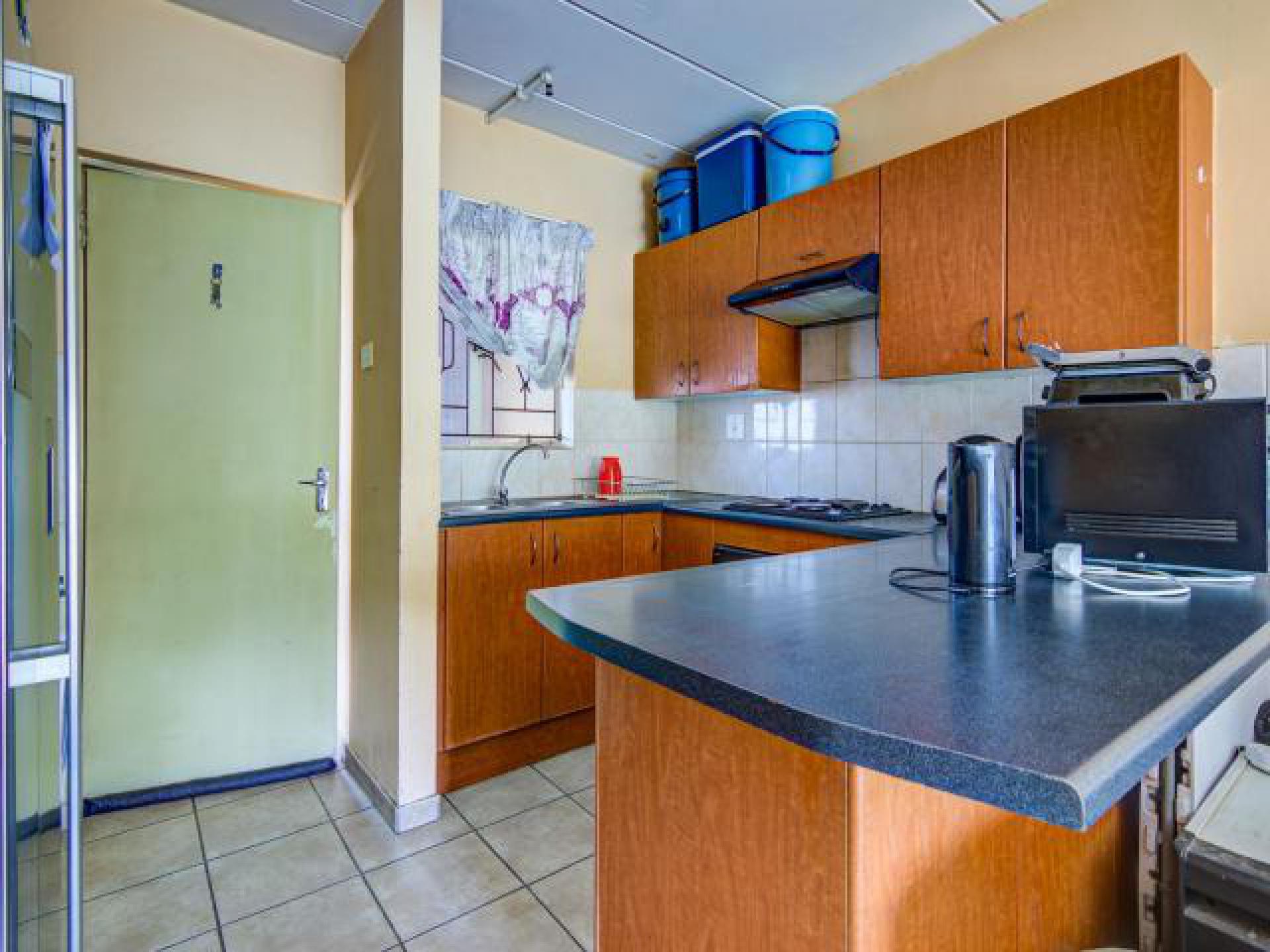 Kitchen of property in Birchleigh