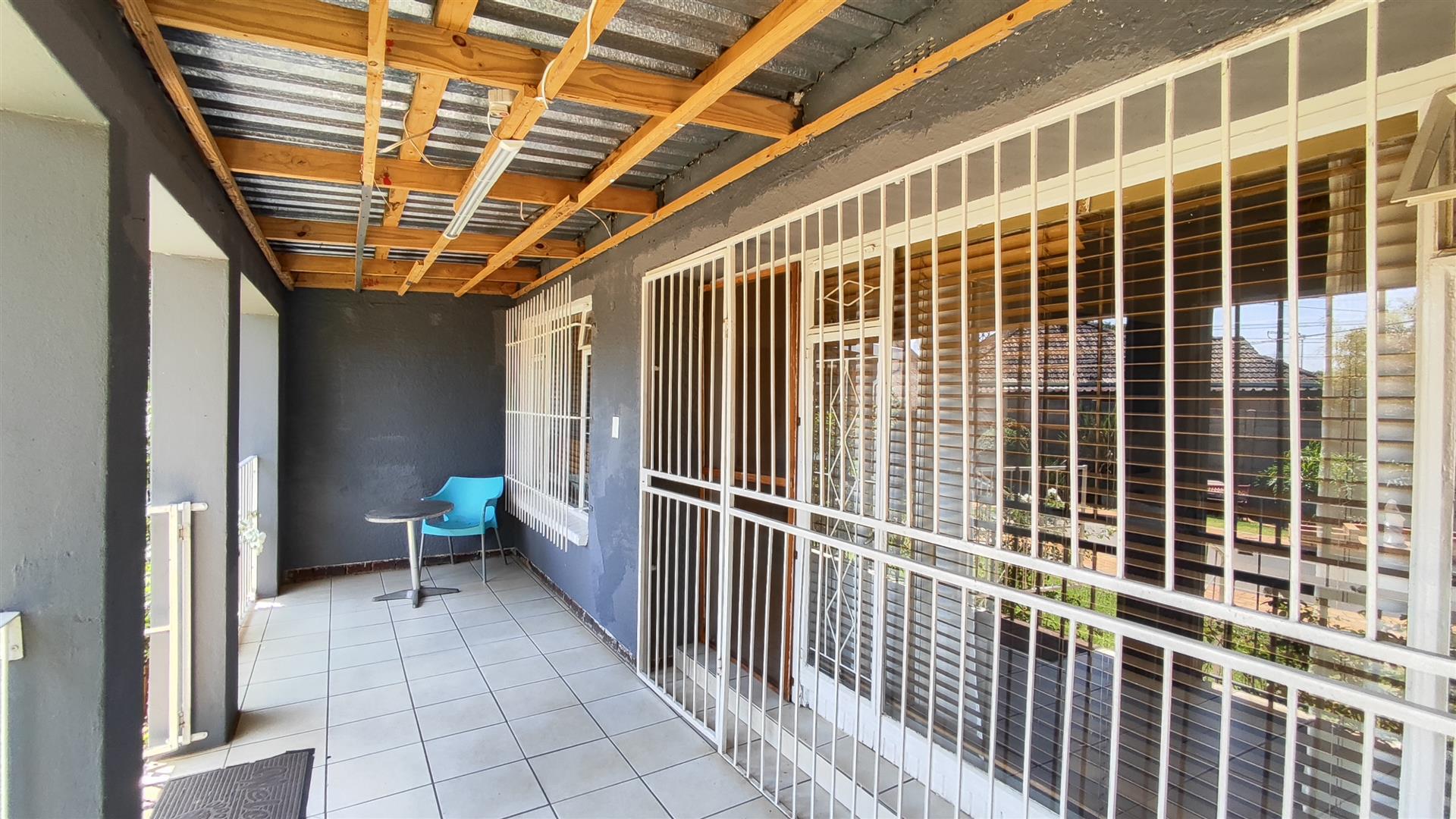 Patio - 23 square meters of property in Klopperpark