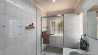 Main Bathroom - 10 square meters of property in Klopperpark