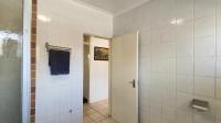 Bathroom 1 - 8 square meters of property in Klopperpark